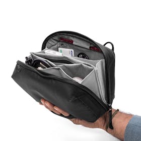 Peak Design Tech Pouch Gallery Image #1